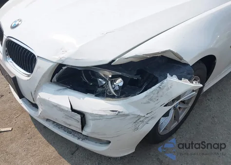 2010 BMW 328 z USA, uszkodzony, nr VIN WBAPH7G56ANM53350